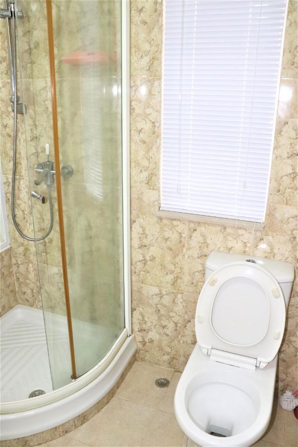 Mtr Tung Chung Near Airport Apartment, City Getaway, Pa Mei Village Tung Chung Hong Kong Bagian luar foto