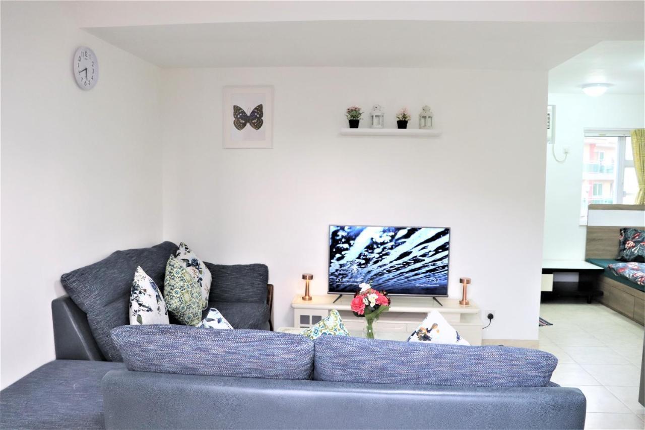 Mtr Tung Chung Near Airport Apartment, City Getaway, Pa Mei Village Tung Chung Hong Kong Bagian luar foto